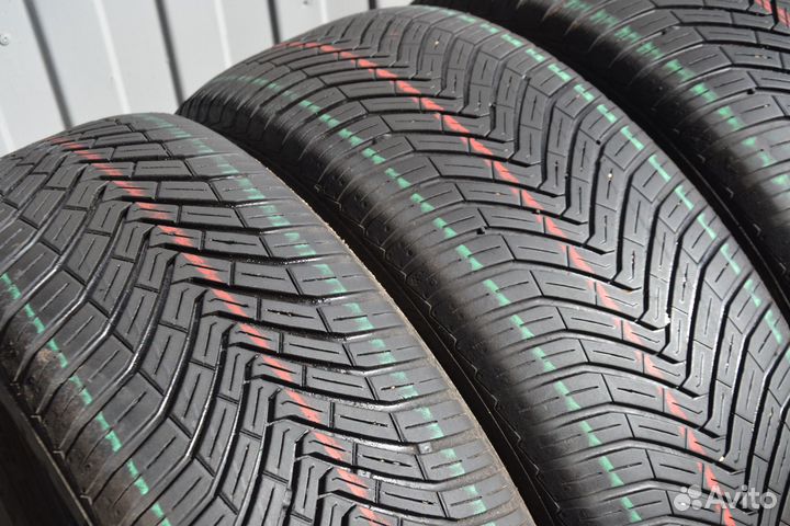 Continental AllSeasonContact 215/65 R16 102V