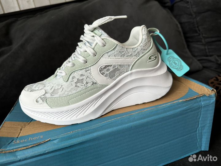 Кроссовки женские Skechers