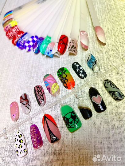 Маникюр, наращивание ногтей