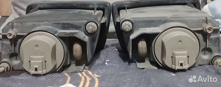 Противотуманные фары Nissan Presage