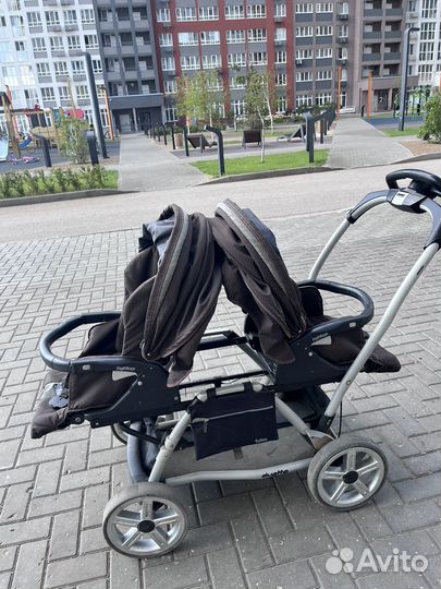 Коляска для двойни