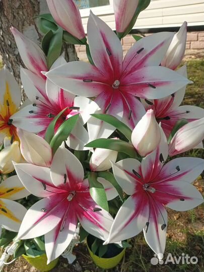 Светильник ручной работы Букет Лилий