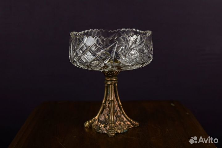 Старинная конфетница