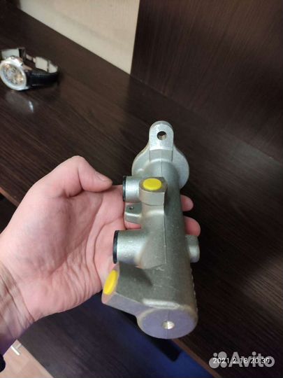 Тормозной цилиндр Ниссан Примера
