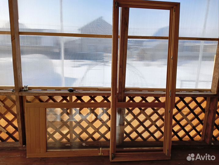 Дверь входная деревянная со стеклопакетом б/у