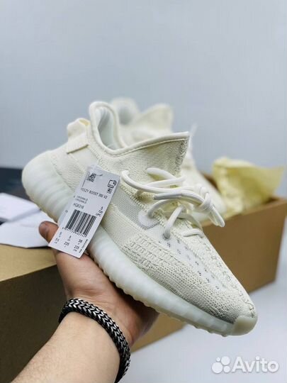 Кроссовки adidas Yeezy Boost 350 V2 