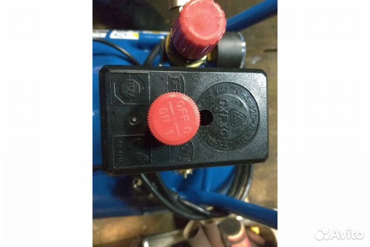 Компрессор воздушный 100 литров 220w remeza