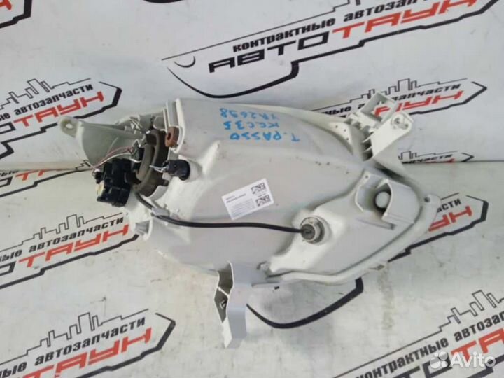 Фара toyota daihatsu boon passo KGC30 KGC35 M600S