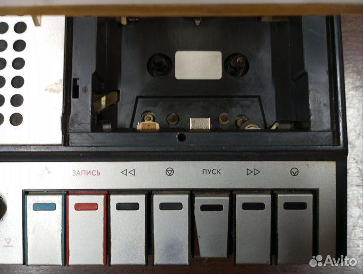 Кассетный магнитофон электроника СССР