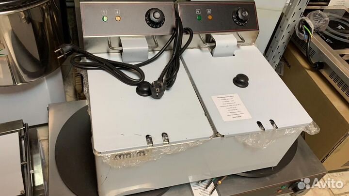 Фритюрница, гриль прижимной, кипятильник