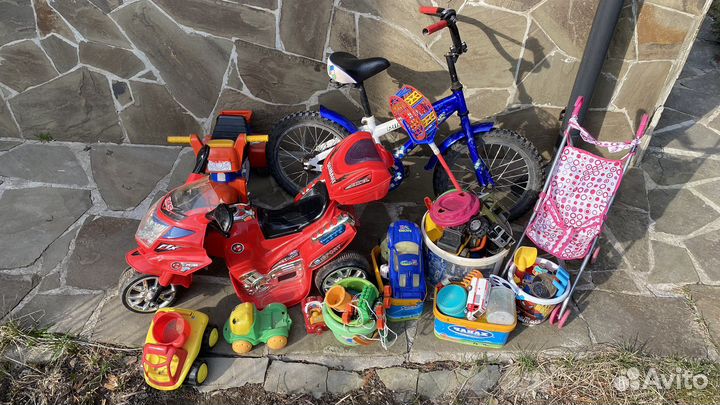 Детский велосипед и всячина