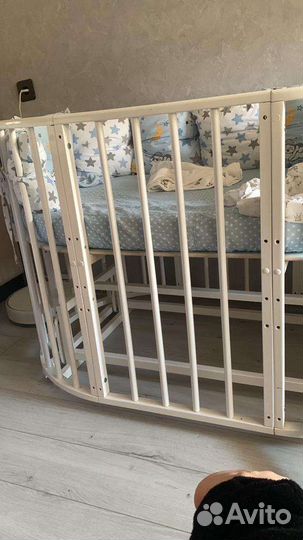 Детская кроватка трансформер с маятником