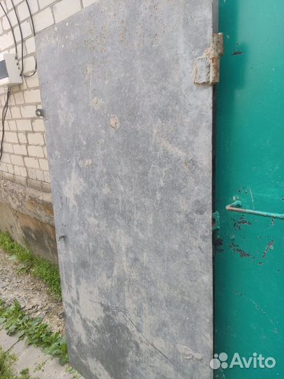 Дверь входная металлическая