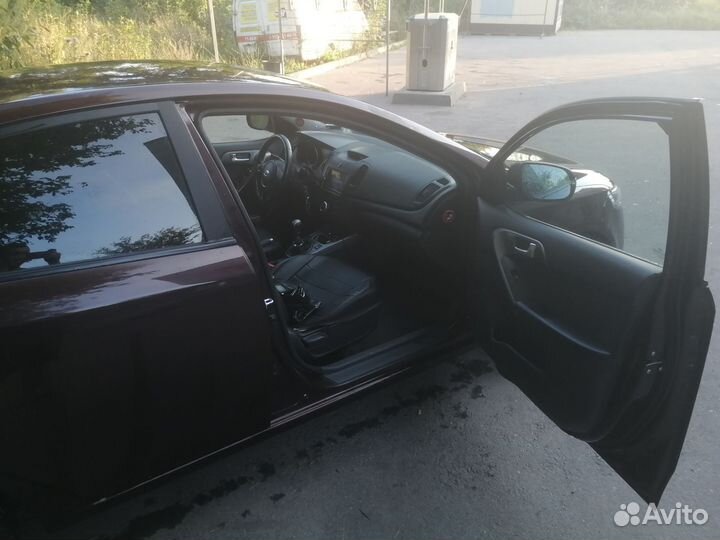 Kia Cerato, 2010