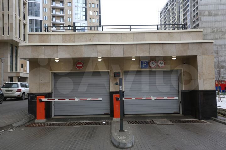 Машиноместо, 15 м²