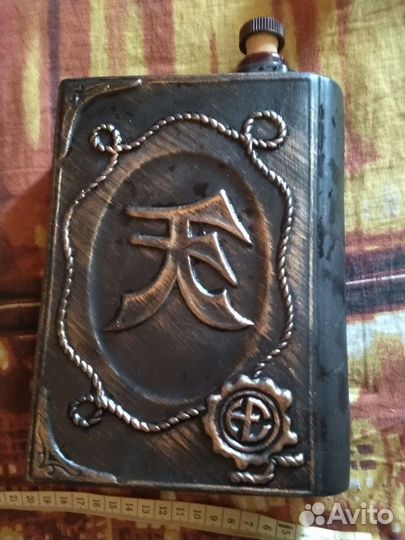 Бутылка подарочная