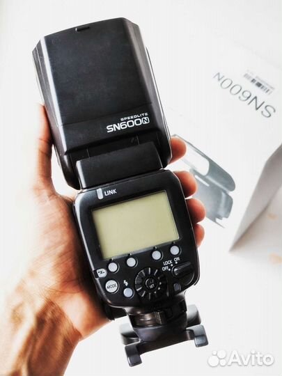 Фотовспышка Shanny SN600N для Nikon