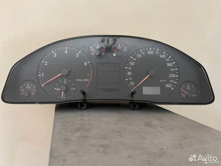 Щиток приборов audi А6 С5