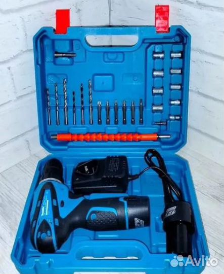 Шуруповерт Makita 12v