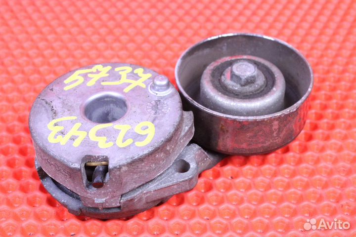 Натяжитель ремня приводного передний Nissan Qashqai J10 MR20DE 11955-EN200