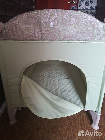 Продам манеж-кровать детский