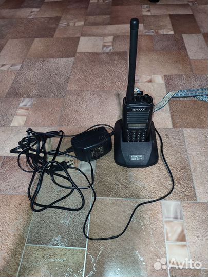 Рация kenwood