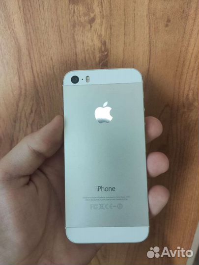 Телефон iPhone 5s 16 gb