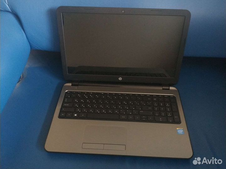 HP Pavilion 15,6 Ram-4 Gb HDD-500 Gb
