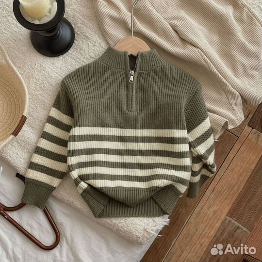 Свитер на молнии для мальчиков