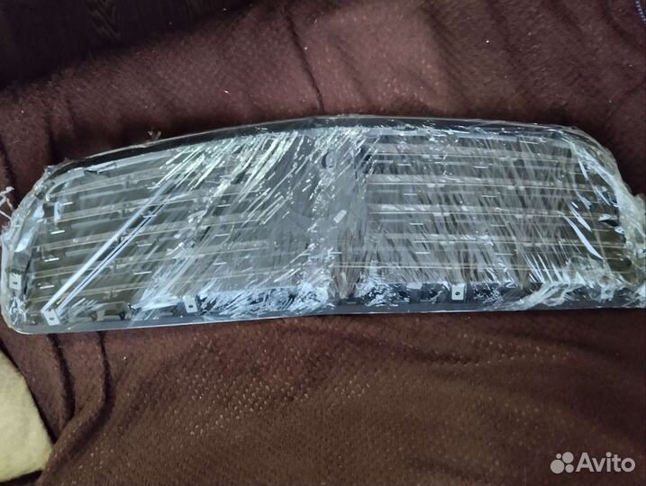 Решетка радиатора w221