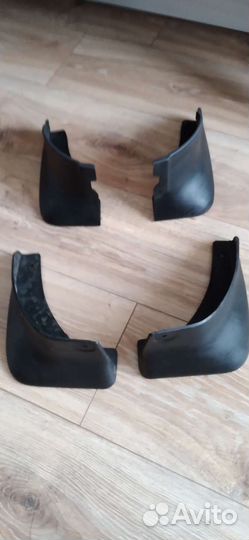 Брызговики Toyota Probox