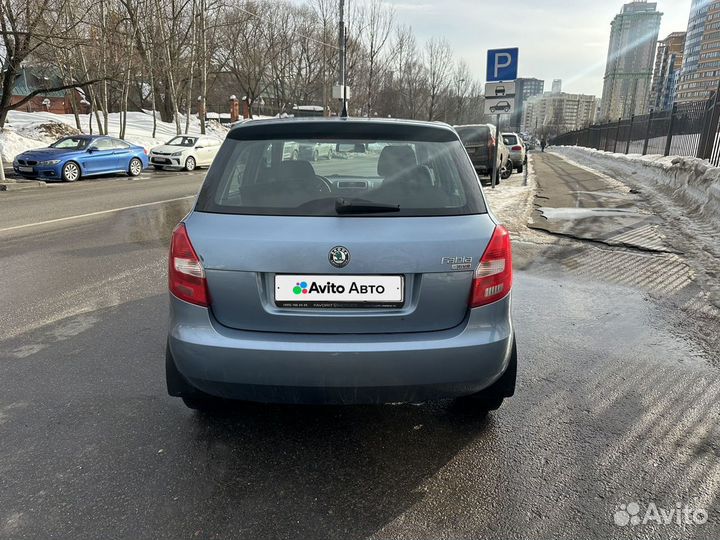 Skoda Fabia 1.6 AT, 2008, 146 000 км