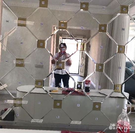 Зеркальное панно на стену