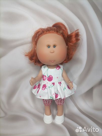 Одежда на Мию Nines D'onil