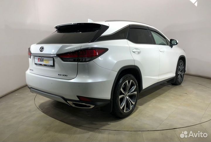 Lexus RX, 2021