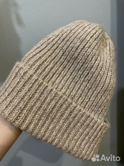 Шапка вязаная женская