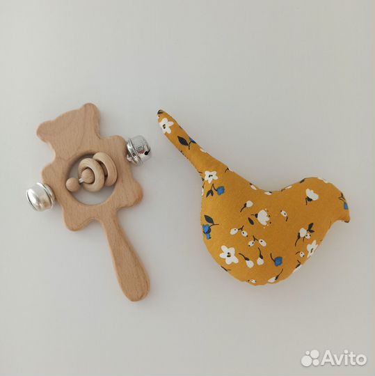 Игрушки для новорожденных