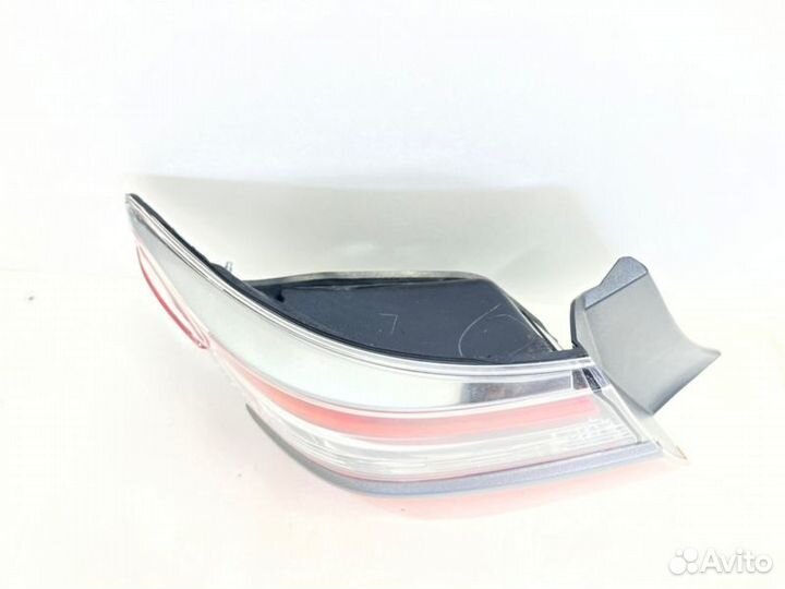 Фонарь наружный левый Toyota Camry V55 2grfe