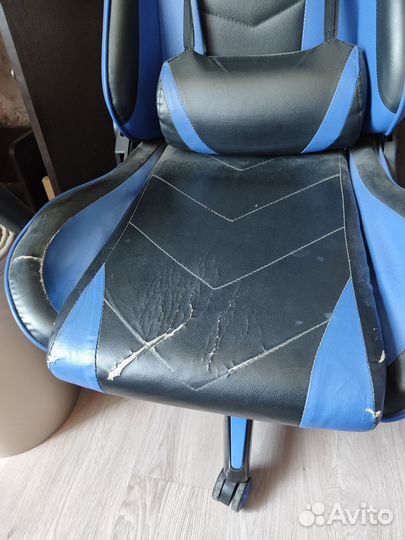 Компьютерное кресло