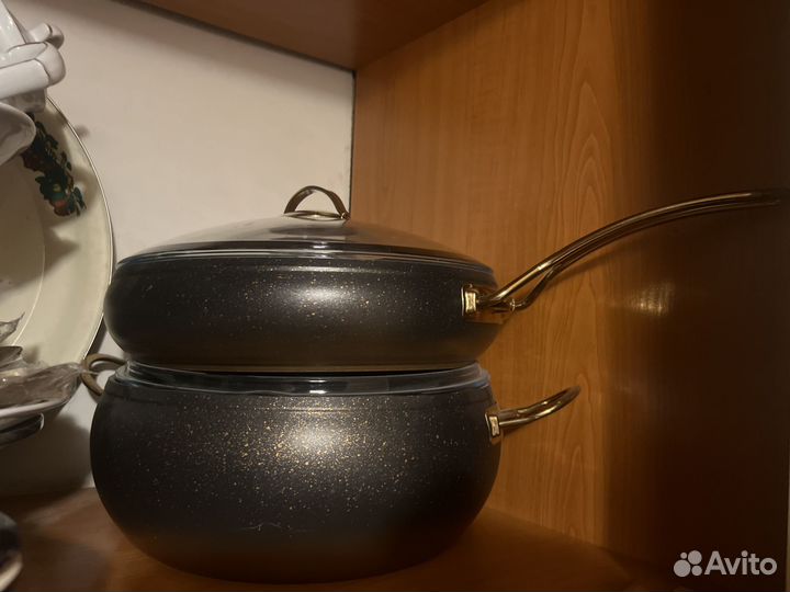 Набор из кастрюли и сковородки