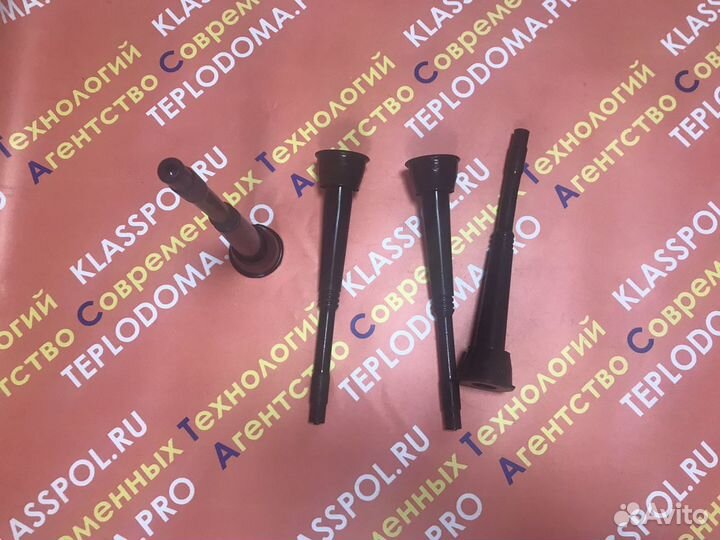 Сосковая цельная с патрубками резина