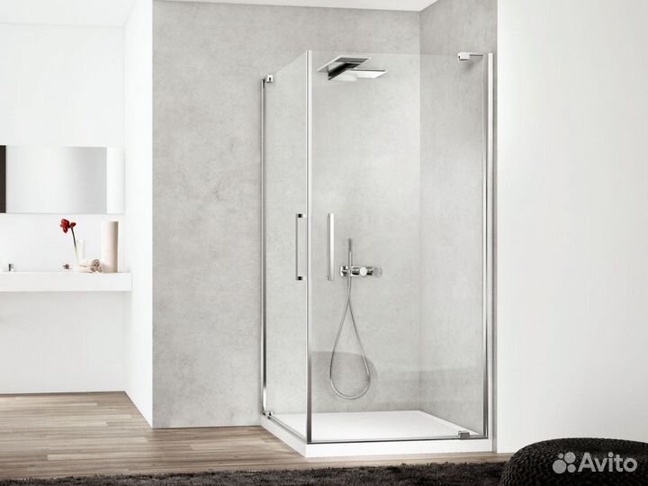 Душевая кабина в ванной