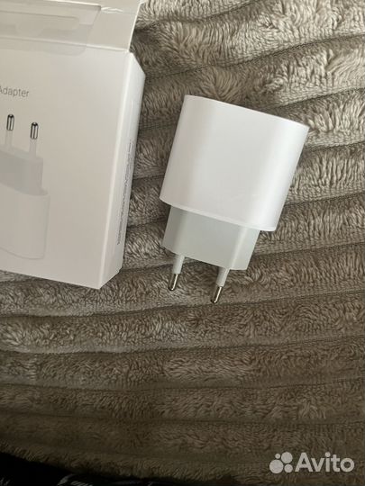 Адаптер apple 20W USB-C