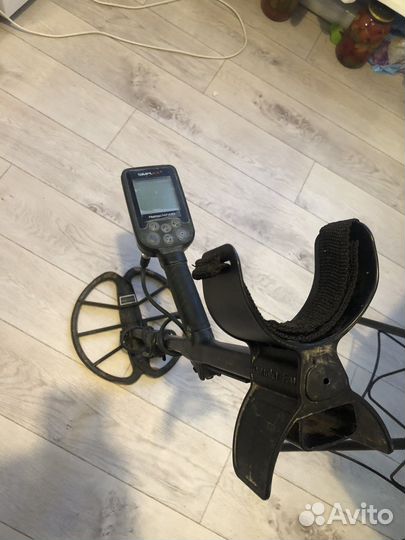 Металлоискатель nokta makro simplex plus
