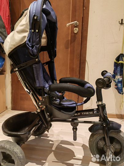 Детский велосипед с родительской ручкой