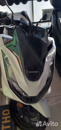 Ветровое стекло для скутера honda PSX 125