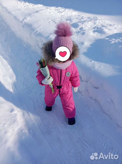 Зимний комбинезон для девочки