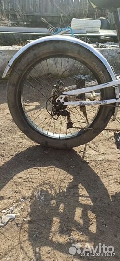 Колесо от фэтбайка