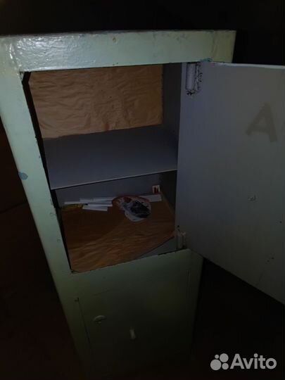 Сейф для денег и документов