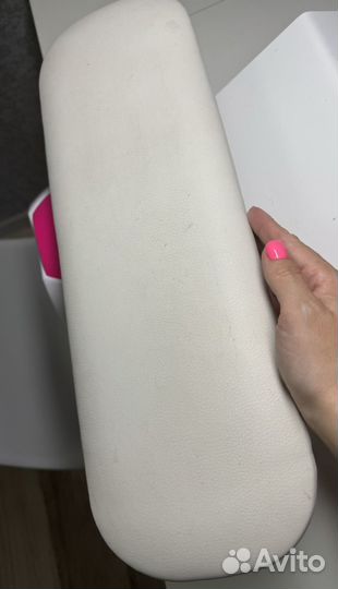 Подставка для рук маникюрная и педикюр